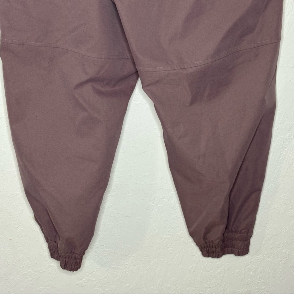 Women's Nike Plus Size 1X Elastic Waist DC6942 Dusty Pink Polyester Jogger Pants - Picture 10 of 13